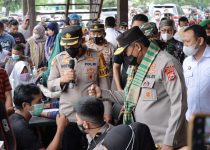 Kapolda Sulsel Tinjau Pelaksanaan Vaksinasi Massal Di Kabupaten Takalar