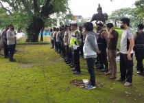 Kapolsek Somba Opu Gowa Pimpin Pengamanan Aksi Unjuk Rasa Dari Gerak Misi Di Poros Jembatan Kembar