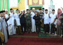 Pangdam Hasanuddin Berikan Kultum Usai Sholat Jumat di Masjid Agung Sidrap