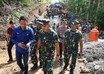 Tinjau Pelaksanaan TMMD, Pangdam Hasanuddin Apresiasi Satgas TMMD Kodim Soppeng