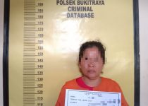 Diduga Jual Shabu, IRT ditangkap Opsnal Polsek Bukit Raya