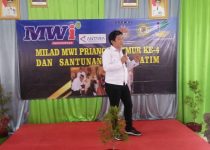 Aniversary media warta Indonesia(mwi) ke -4 diselenggarakan & santunan anak yatim ditasikmalaya    