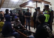 Gelar Operasi Pekat Ramadhan, Polres Karanganyar Amankan Tiga Pasangan