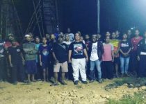 Kompak, Anggota Sapu Jagad & PSHT Gemolong Kerjabakti Bersama Dalam Pengecoran Pilar Tiang Masjid Sapu Jagad