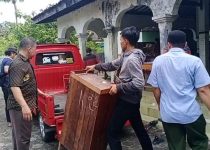 Diduga Terjadi Konflik Internal Pengurus Yayasan, Ponpes Darul Istiqomah Godong Ditutup, Puluhan Wali Santri Berdatangan